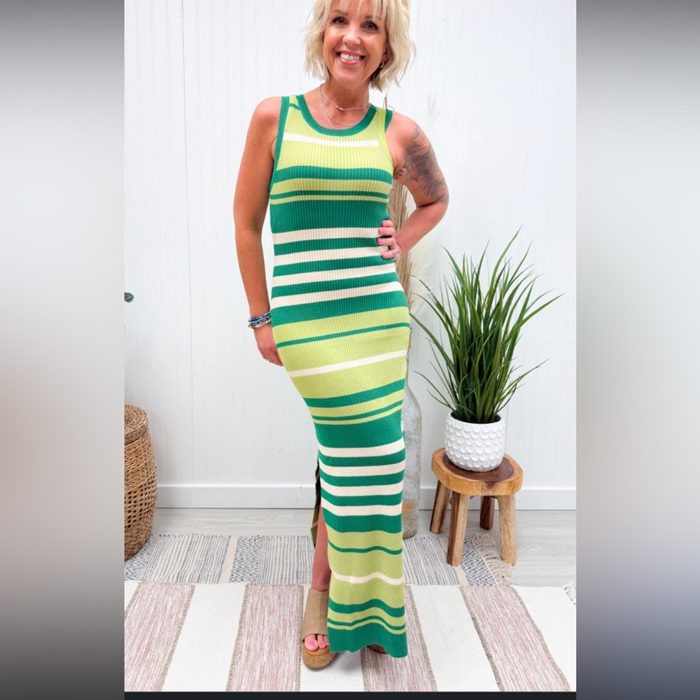 Gilli Green Striped Sleeveless Midi Sweater Dress with a Side Slit Sz L